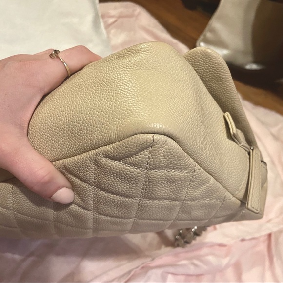 CHANEL JUMBO Easy Flap!!!! Almost new!!! - Picture 5 of 11